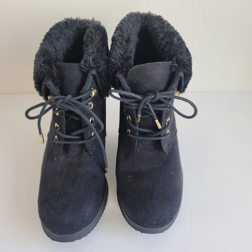 Whitemt. Fabric Faux Fur Upper Heeled boots Size 8 1/2M Black
